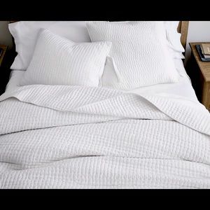 Pottery Barn Pick-Stitch Handcrafted King Quilt